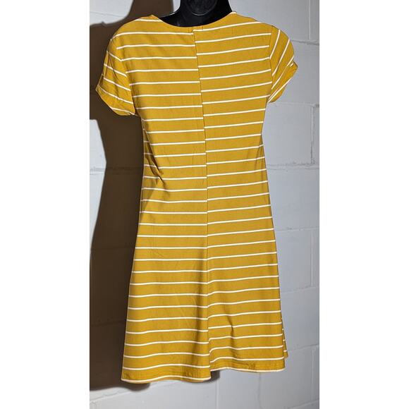 Rue21 Striped TShirt Fit and Flare Skater Dress Yellow White Short Sleeve Xsmall - Picture 3 of 4
